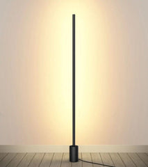Meridian Corner Lamp