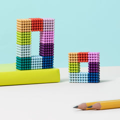 Matte Speks Mini Magnet Balls